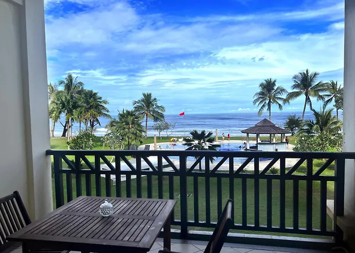 Seascape Karambunai Home - Amazing Sea Front View!